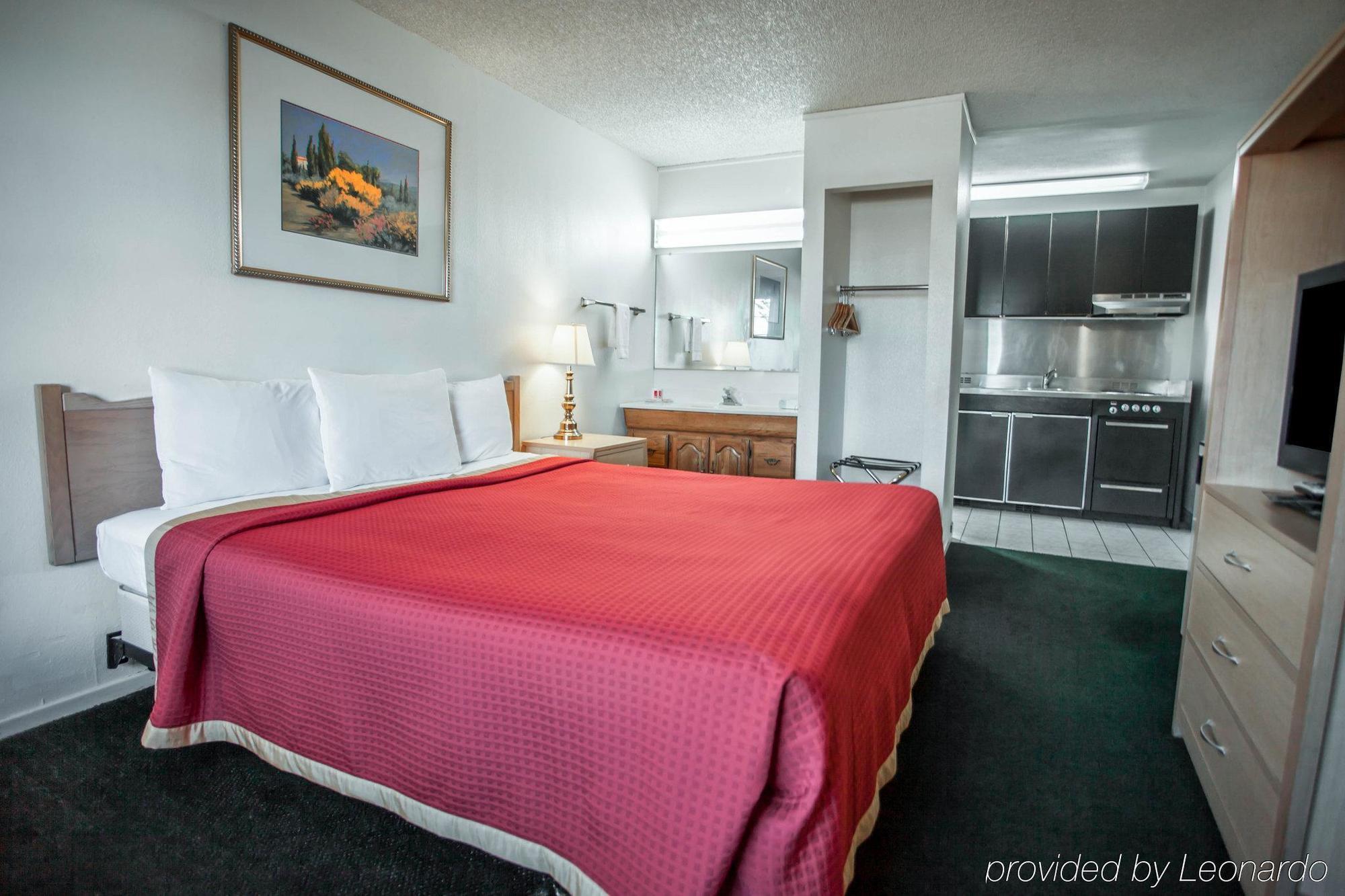 Econo Lodge On Historic Route 66 Barstow Dış mekan fotoğraf